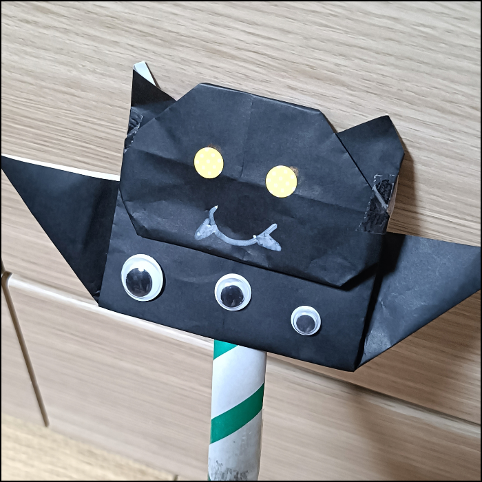 こうもりの折り紙写真