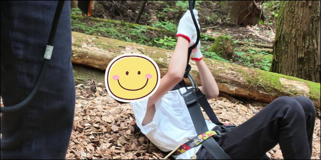 アスレチックをしている写真